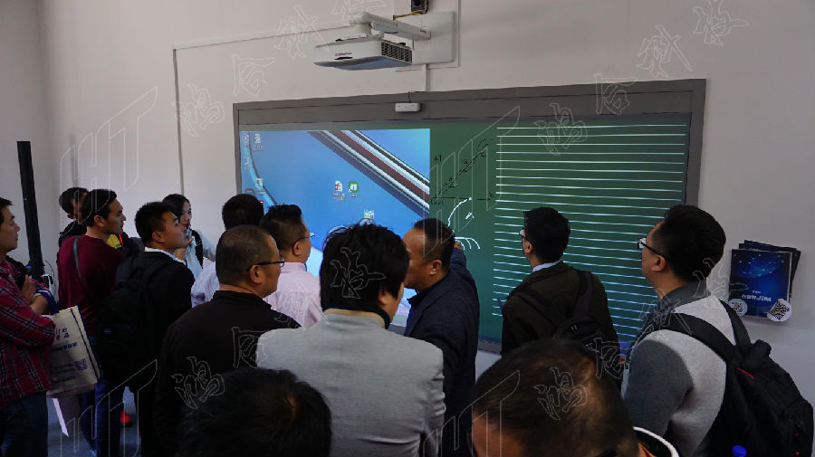 鴻合科技沈陽普教展圓滿收官 引全場聚焦(圖5) 鴻合科技沈陽普教展圓滿收官 引全場聚焦(圖5)